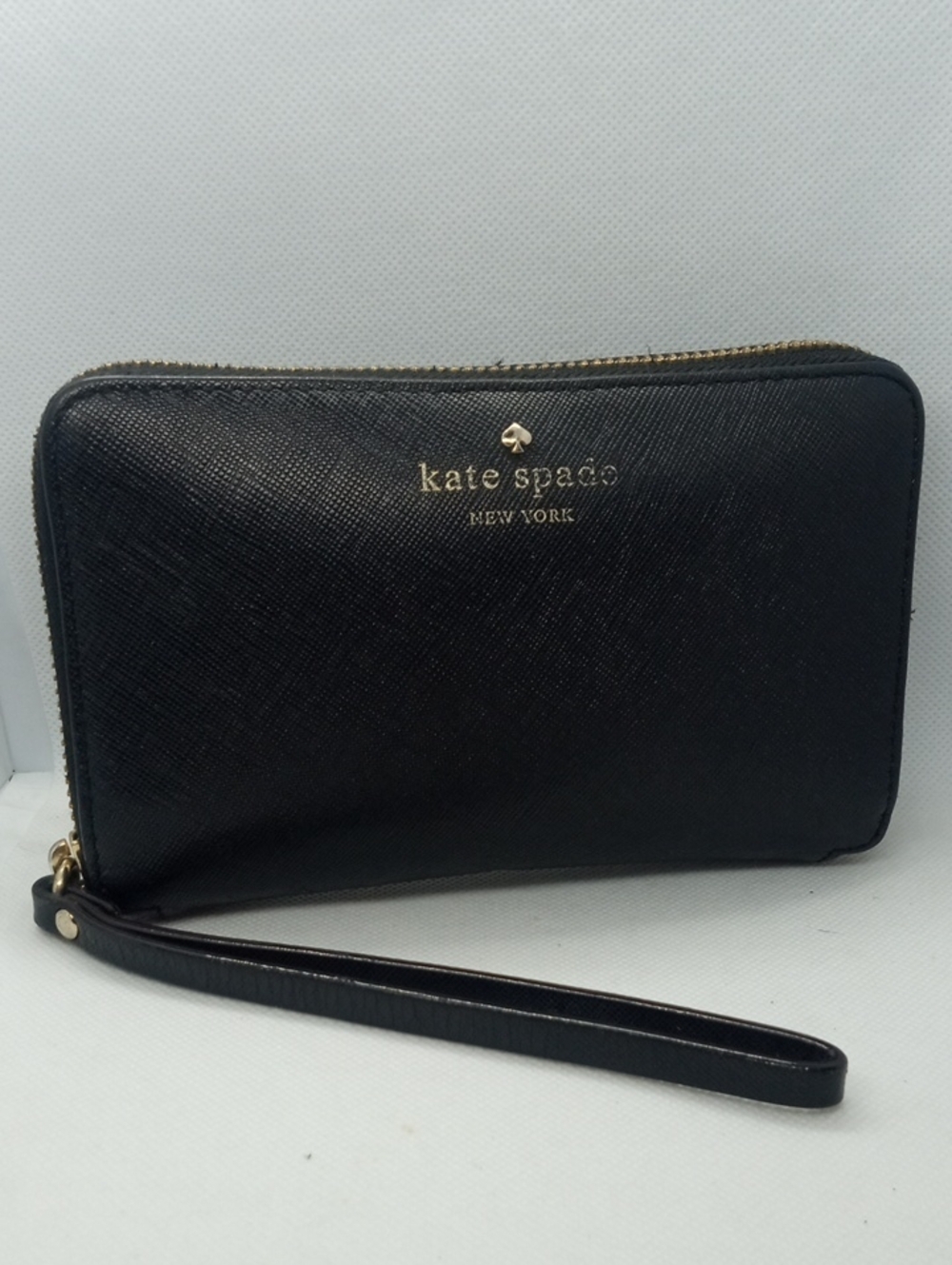 KATE SPADE LEATHER WRISTLET